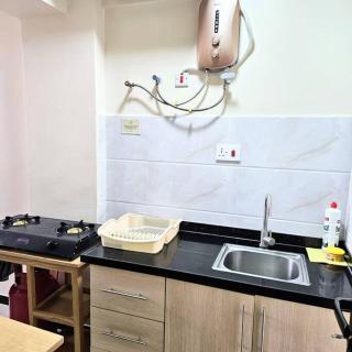 Comfortable fully-equipped studio with free wifi, gym & amazing rooftop views - Nairobi - 8