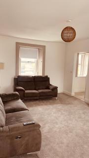 Colton House - Apt 4 - 8