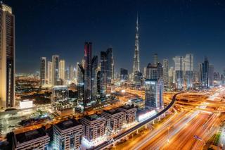 Burj Khalifa & Sea Views, Perfect Location - 0