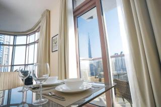 Burj Khalifa & Sea Views, Perfect Location - 6