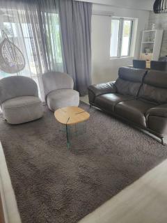 Island Breeze Villa - The Vale - 0