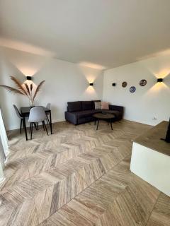 Homes by the C - Zandvoort - 8