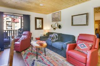 Ski-In Red River Retreat Balcony, Mountain Views! - Red River - 5
