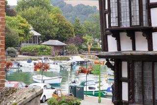 St Saviours Reach - 7