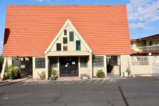 Super 8 by Wyndham Albuquerque Downtown - Albuquerque - 5