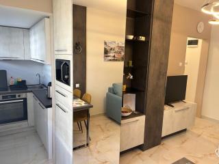 Hello One Apartman - Šabac - 7