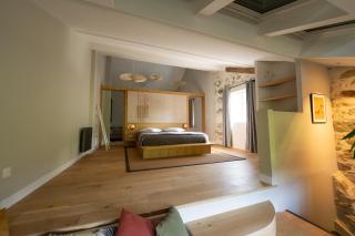 Belle grange en bord de rivière - 5