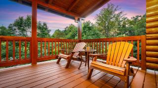 Applewood Manor - 4