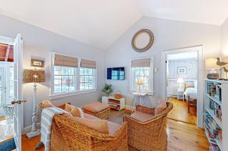 Old Wharf Escape - 0