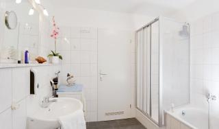 FeWo 6, Strandstraße 26 a - Ostseebad Karlshagen - 5