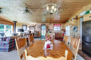 Lakefront Hackensack Cabin with Patio and Grill! - Longville - 2