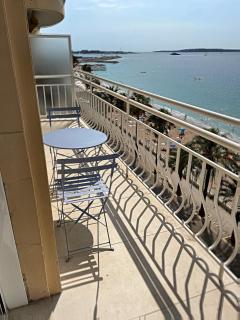 Superbe 3 pièces front de mer 303L MEGR - 8