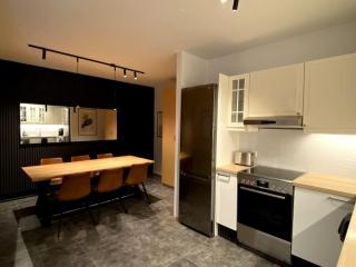 4-room spacious condo w patio - 7