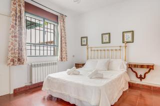 -Iponubahomes- Céntrica casa con jardín y chimenea - 1