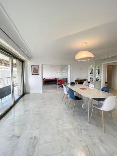 Superbe 4 pièces vue mer 320L DEL - 6