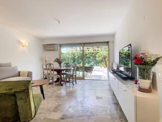 Superbe 3 pièces RDJ à 2 pas des plages 295L - 8