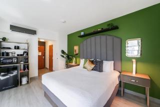 Claremont Hotel - Miami Beach - 6