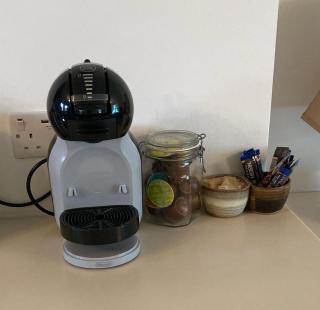 Super Central beautiful Three Bedroom - 2