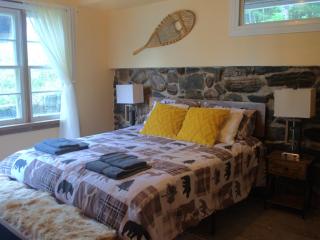 Escape to Corry Lake Cottage - 8