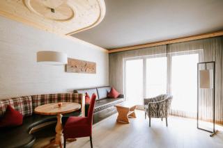 Vitalpina Hotel Schulerhof - Plaus - 9