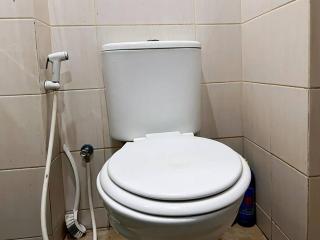 Stylish Studio Dave Apt Depok with Pool, WiFi, Netflix by 2ndHome - - 2