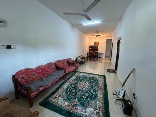 Homestay Cikgu Jasin Bestari - - 1