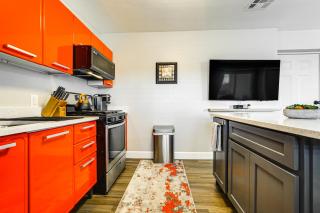 Couples Retreat with Grill Near El Paso Zoo! - 1