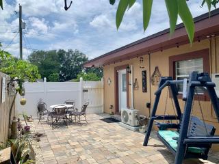 Unique cozy studio - Winter Haven - 8