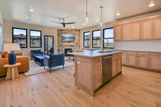 Mayflower Lakeside B5 104 - Heber City - 6