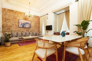 Spacious 3BR W Elevator&AC in Taksim - 0