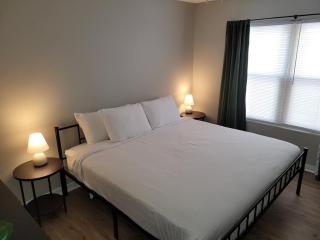 Aksarben Gem-Easy access to I-80 - Omaha - 5