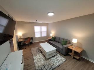 Aksarben Gem-Easy access to I-80 - Omaha - 3