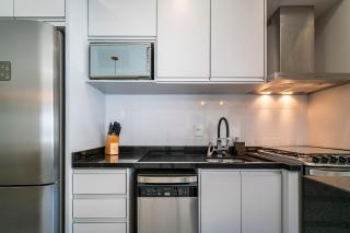 Apartamento com duas suítes no centro de Bombinhas - Bombinhas - 2