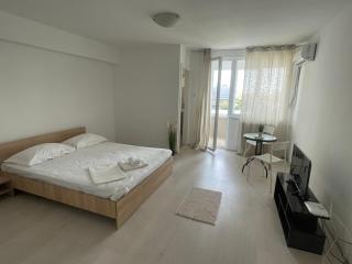 Near Center 1 Room Apartment - Timişoara - 6