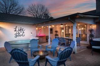Das Bach Haus - Game Room Make-Up Room & Hot Tub - Fredericksburg - 0