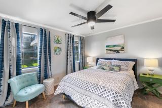 Das Bach Haus - Game Room Make-Up Room & Hot Tub - Fredericksburg - 8