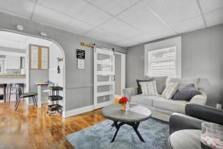 Charming 1 Bedroom, Apartment House in Lansing - Lansing - 9