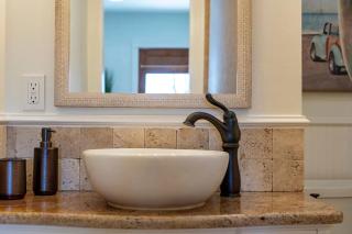 Haus on the Hill - Hot Tub & 1 Mile From Main St - Fredericksburg - 2
