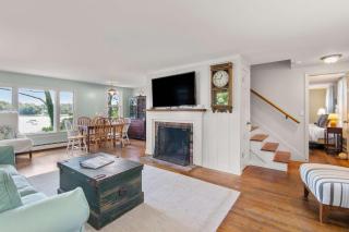 Waterfront on Orleans Cove - 3