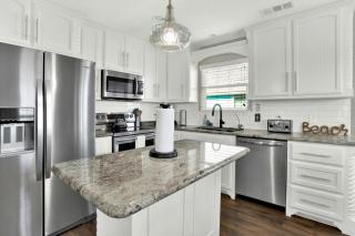 Chelle Cabana - Surfside Beach - 4