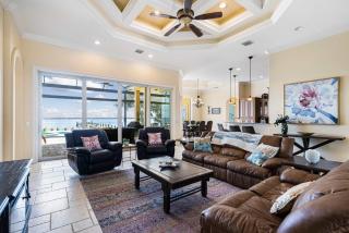 Peace River Waterfront Luxury Living - 5-BD w Pool - 7