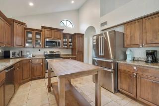 Scottsdale Retreat,Heated Pool, Game Room & More! - Phoenix - 2