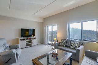 Hike, Golf and Sip Sugar Mountain Resort Condo - Sugar Mountain - 8