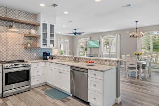 Sapphire Cove 15 ~ Turquoise Turtle - Destin - 1