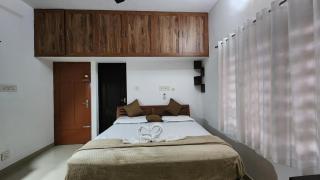 EBs Guest House - Nedumbassery - 2