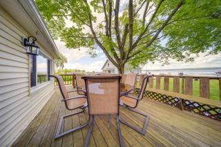 Lakefront Mayville Cottage with Dock and Grill! - 9