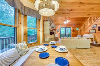 Morganton Cabin Less Than half Mi to Blue Ridge Lake! - Morganton - 4