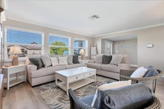 4103 SE 1st - 2