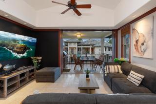 Hilton Pool Pass Included, Kolea - Luxe Penthouse, Walk to Beach - 6