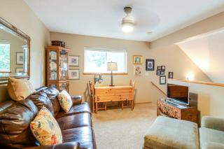 Waterfront Johnson Lake Getaway with Fire Pit! - - 2